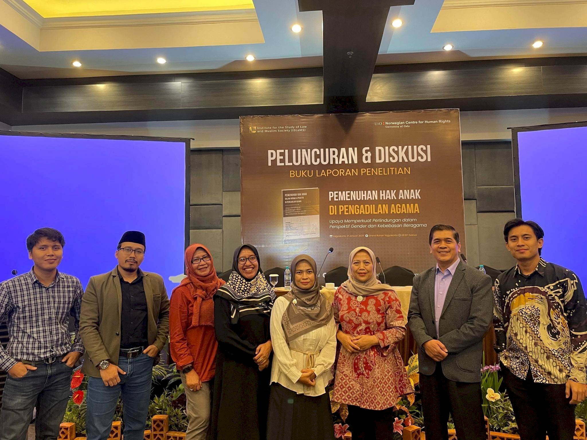 Tim Peneliti ISLaMS dalam Agenda Peluncuran Buku Pertama